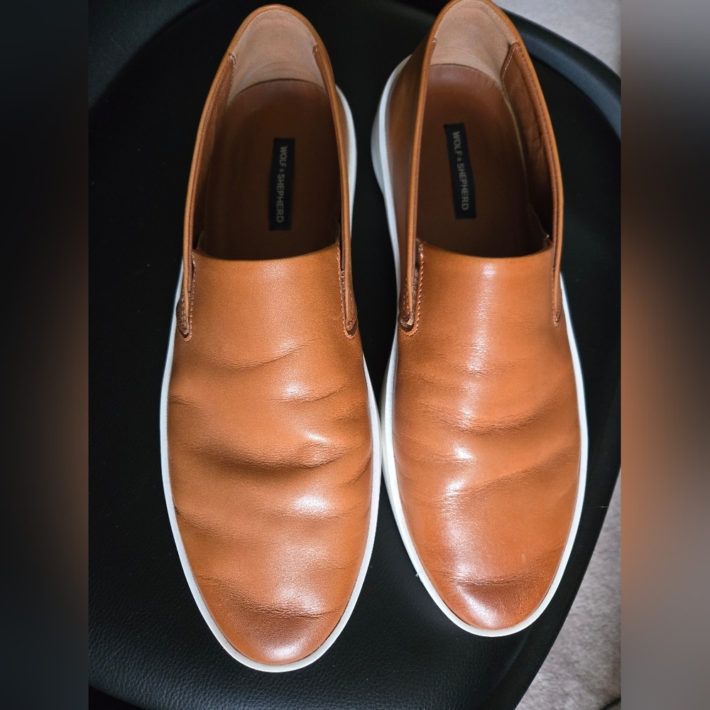 Wolf and Shepherd Camel Cruise Shoes